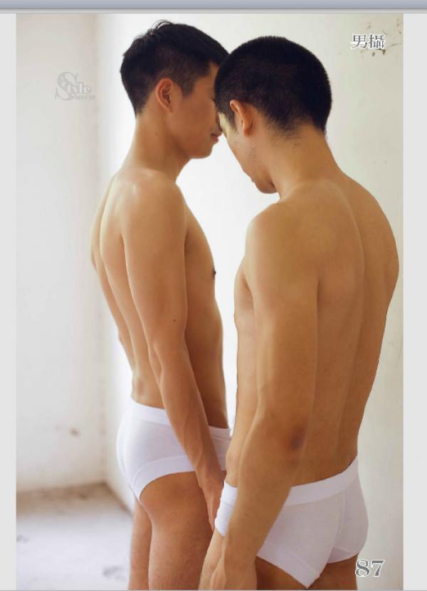 PHOTO-SET-STYLE-MEN-X-14-–-AUM-amp-COLIN-THREE-SEX-PART1